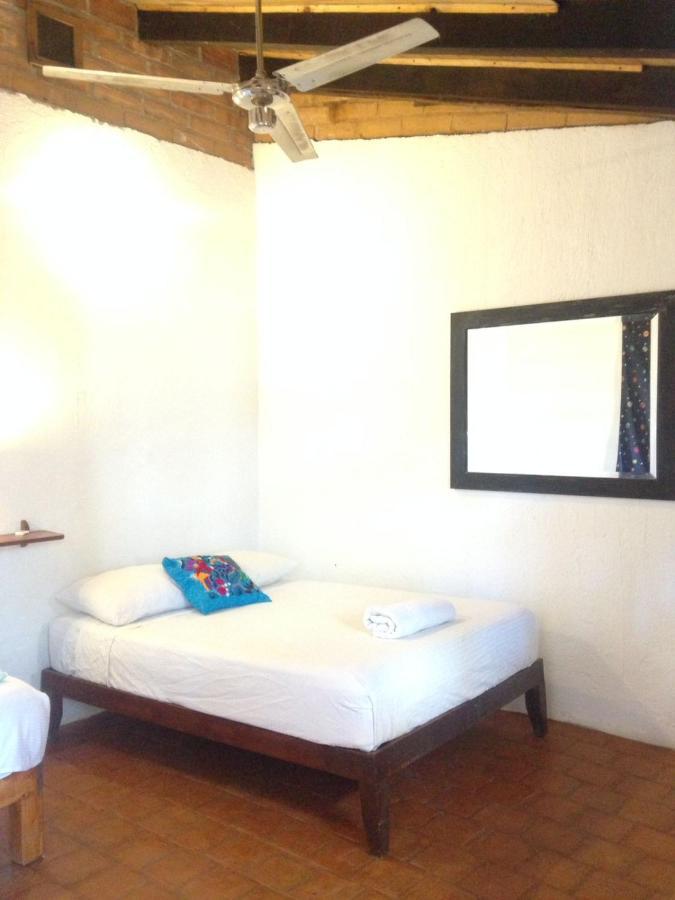 El Patio Hostel Tropical La Cruz de Huanacaxtle Εξωτερικό φωτογραφία